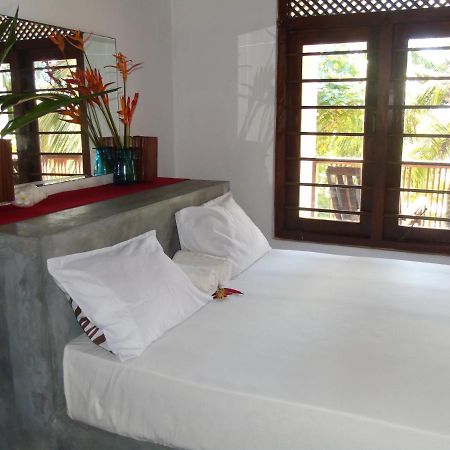 Banana Beach Unawatuna Exterior photo